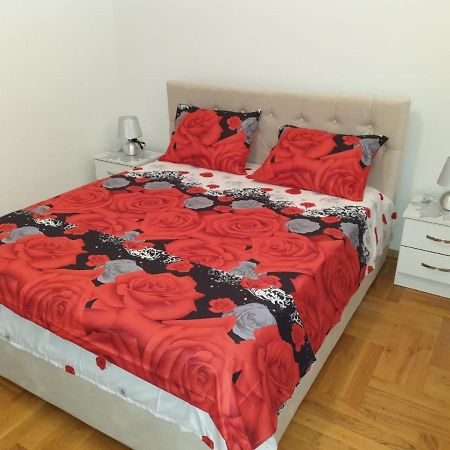 Appartamento Montenegrin Beauty Star Bar Esterno foto